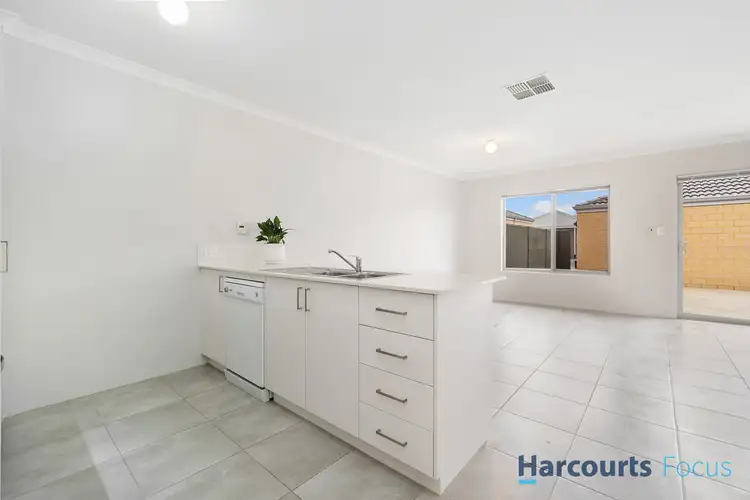 Fifth view of Homely house listing, 8 Lexington Promenade, Caversham WA 6055