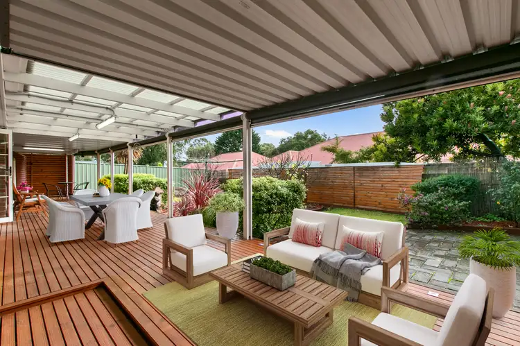 13 Bordeaux Drive, Woodcroft SA 5162