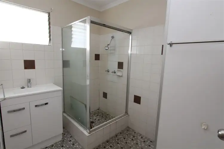 Sixth view of Homely unit listing, 4/9 Queen Street, Ayr QLD 4807