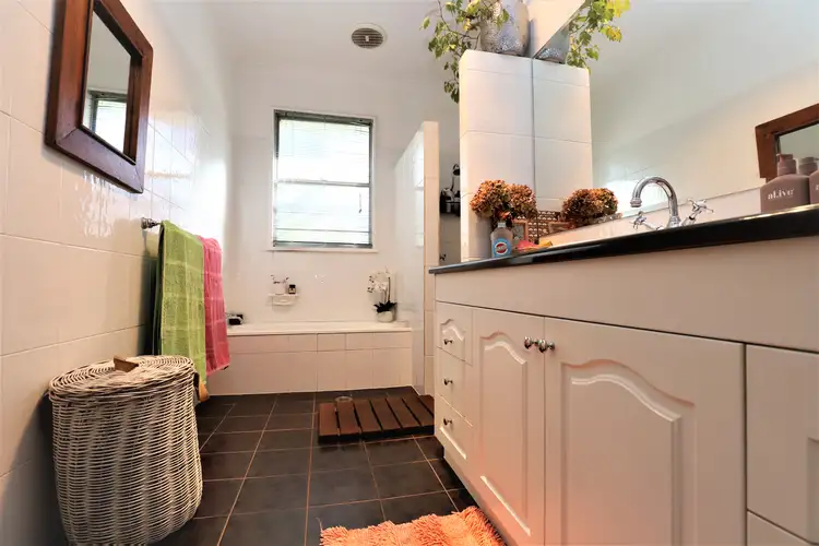 Fifth view of Homely house listing, 73 Centenary Avenue, Cootamundra NSW 2590