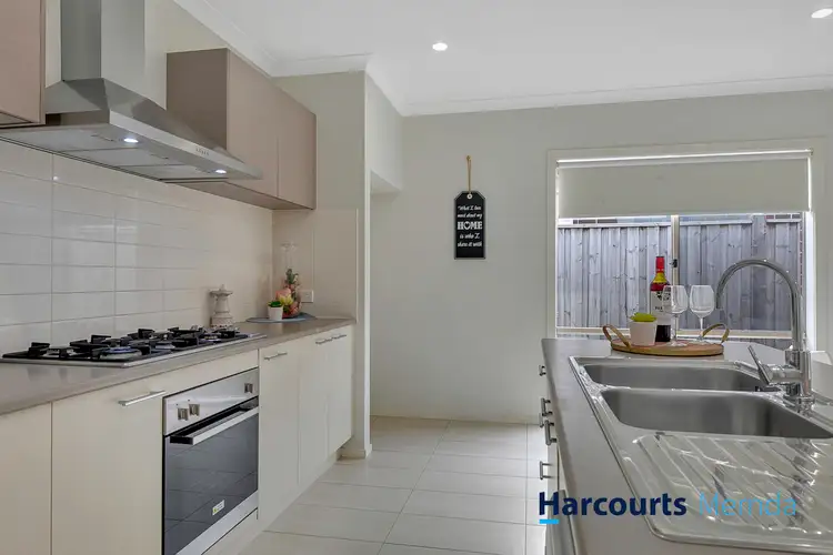 Fifth view of Homely house listing, 28 Paramount Rise, Wollert VIC 3750