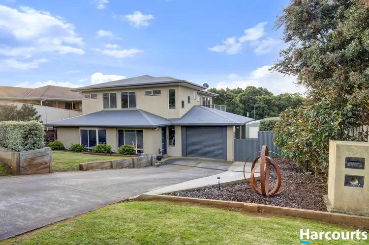 Second view of Homely house listing, 7 Laura Grove, Leongatha VIC 3953