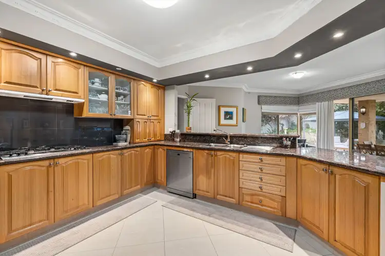 Sixth view of Homely house listing, 4 Fardon Tor, Winthrop WA 6150