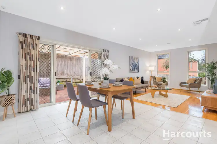 Main view of Homely unit listing, 3/335 Hawthorn Road, Vermont South VIC 3133