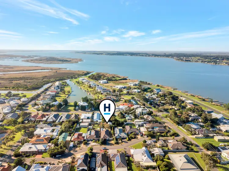 8 Alison Ave, Goolwa North SA 5214