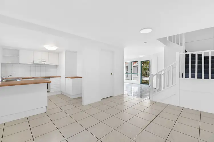 Second view of Homely house listing, 2/156 Greenacre Drive, Arundel QLD 4214