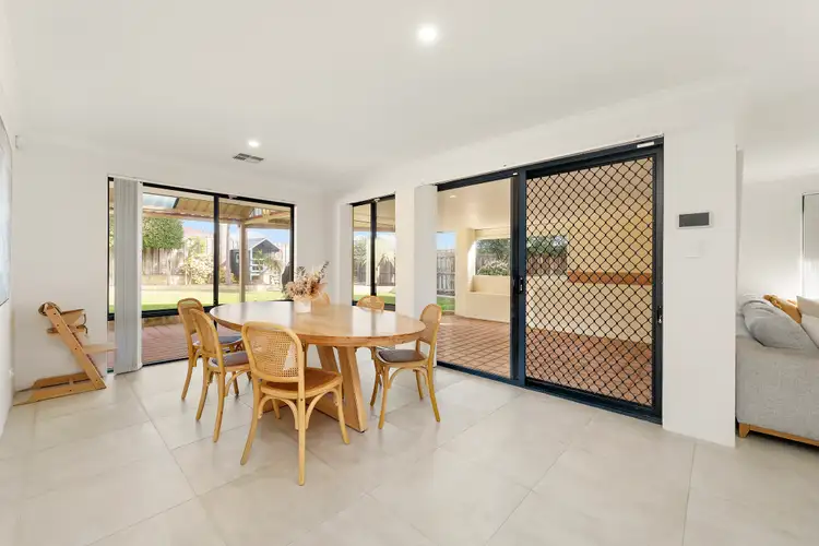 Sixth view of Homely house listing, 6 The Ridge, Halls Head WA 6210