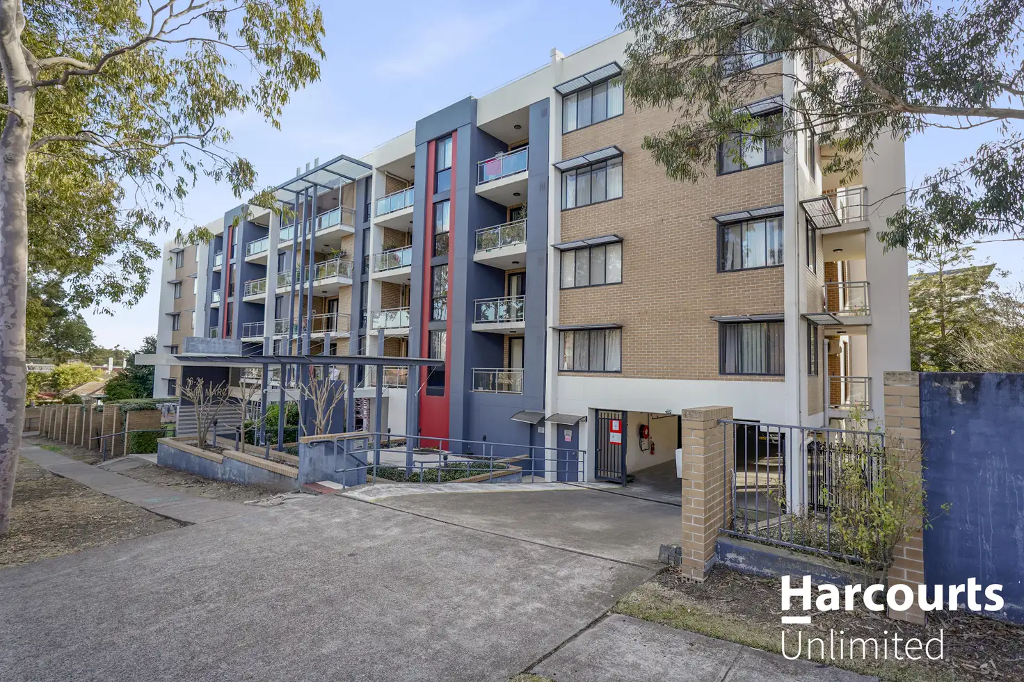 Main view of Homely unit listing, 2/16-24 Oxford Street, Blacktown NSW 2148