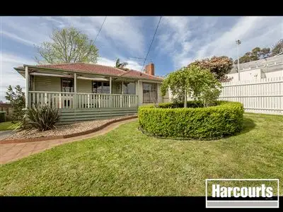 9 Logan Street, Warragul VIC