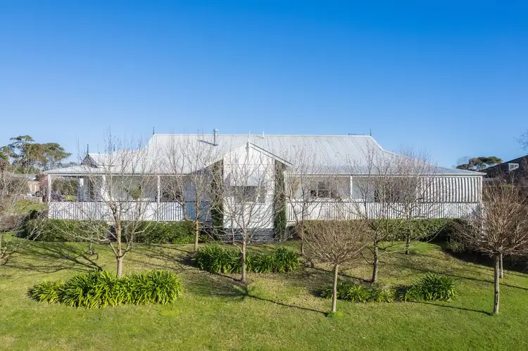 7 Mary Grove, Hastings VIC 3915