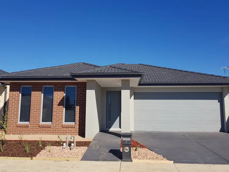 6 Jolimont Avenue, Mickleham VIC 3064