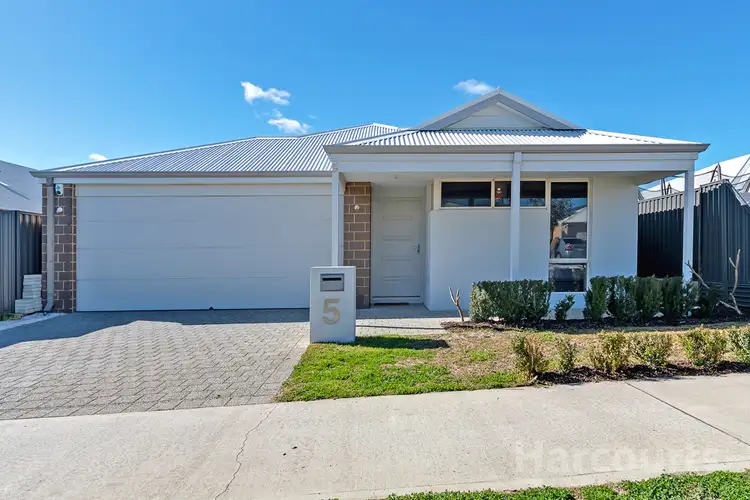 5 Daybreak Street, Eglinton WA 6034