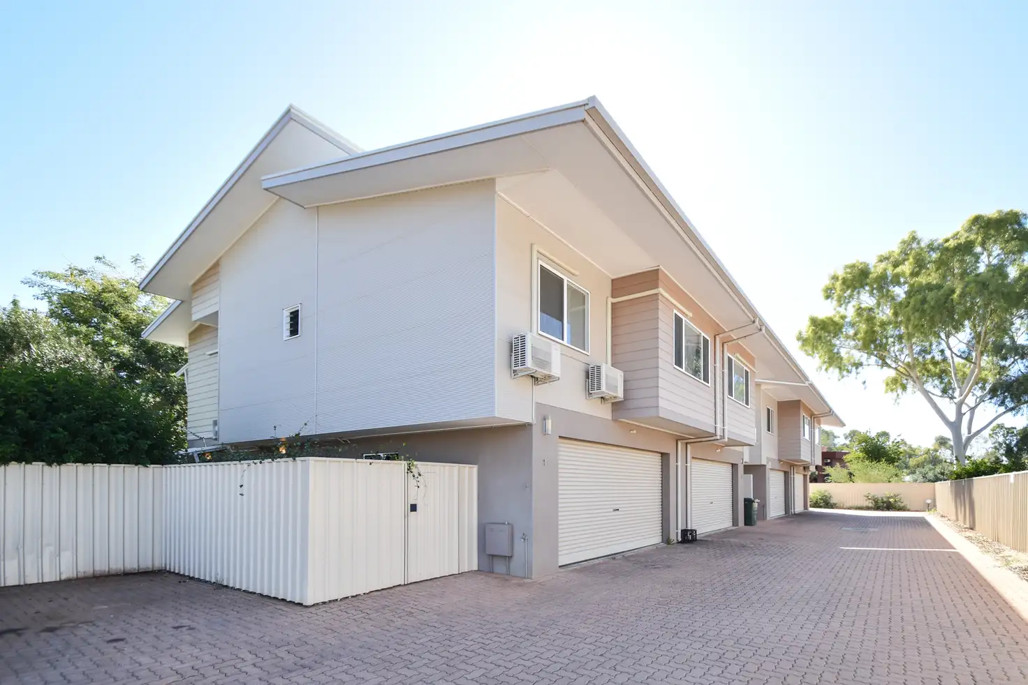 Main view of Homely townhouse listing, 1/4 Hawkins Court, Gillen NT 870