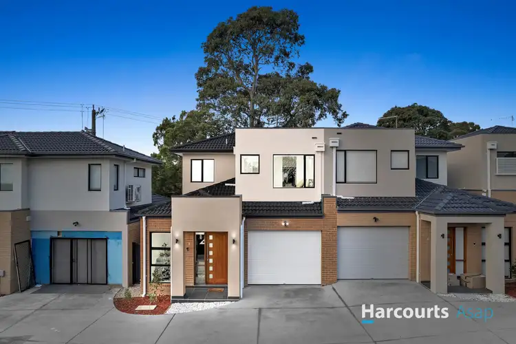 Main view of Homely house listing, 2/116 Frawley Road, Hallam VIC 3803
