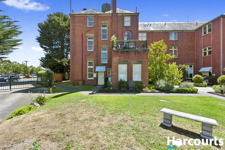 Main view of Homely apartment listing, 2A/300 Gillies Street North, Wendouree VIC 3355