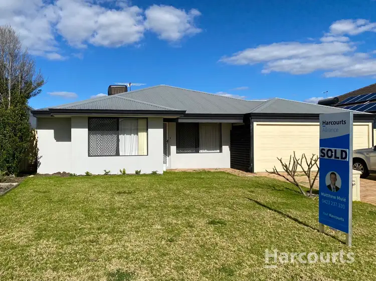 16 Compar Road, Banksia Grove WA 6031
