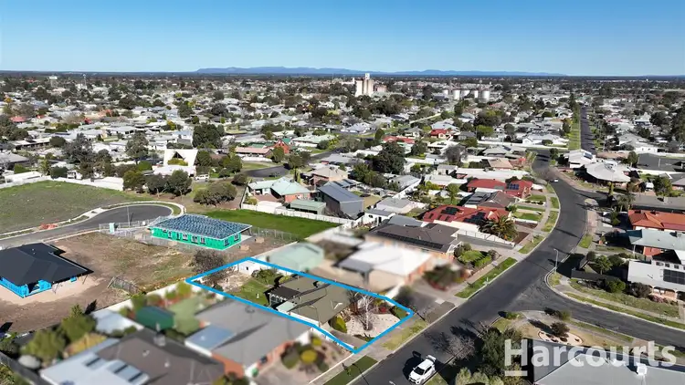 Sixth view of Homely house listing, 17 Fraser Drive, Horsham VIC 3400
