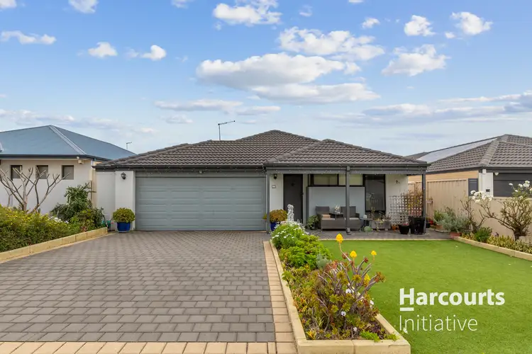 35 Bathurst Gardens, Darch WA 6065