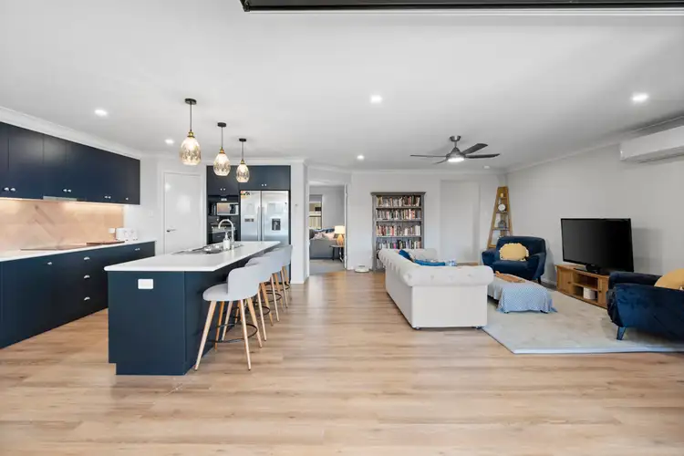 Sixth view of Homely house listing, 2 Madsen Close, Kleinton QLD 4352