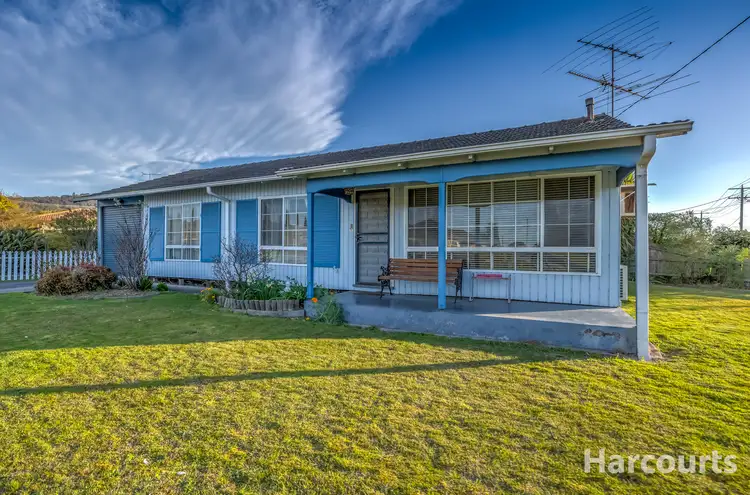 Second view of Homely house listing, 17 Kitchener Street, Trafalgar VIC 3824