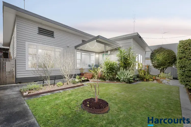 201 Talbot Street South