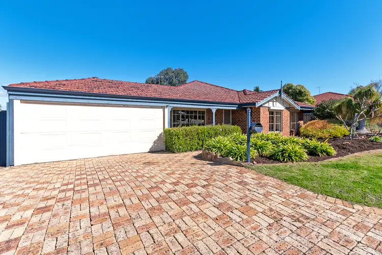 28 Kinglassie Circle, Kinross WA 6028