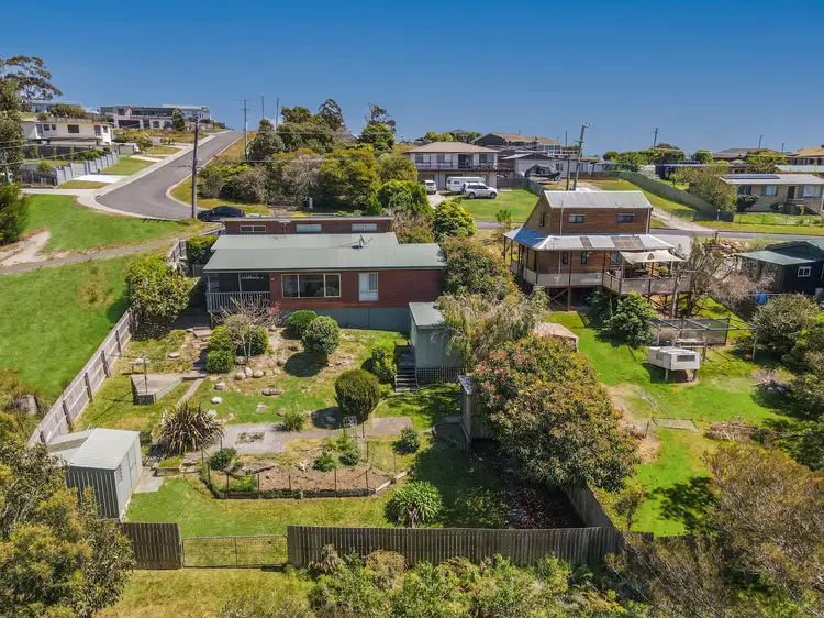 45 Lawry Heights, St Helens TAS 7216