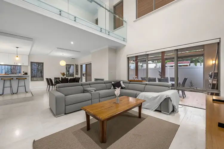 Fourth view of Homely house listing, 6 Hallin Court, Ardross WA 6153