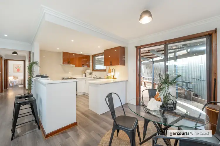 9 Phillip Avenue, Morphett Vale SA 5162