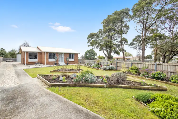 2 Iluka Court, West Ulverstone TAS 7315