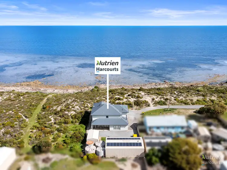 7 Esplanade, Bluff Beach SA 5575