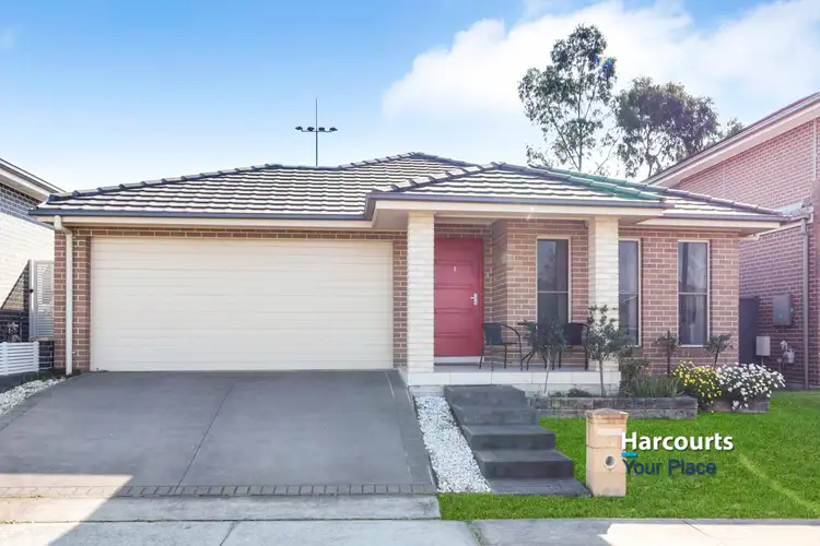 3 Bonney Crescent, Jordan Springs NSW 2747