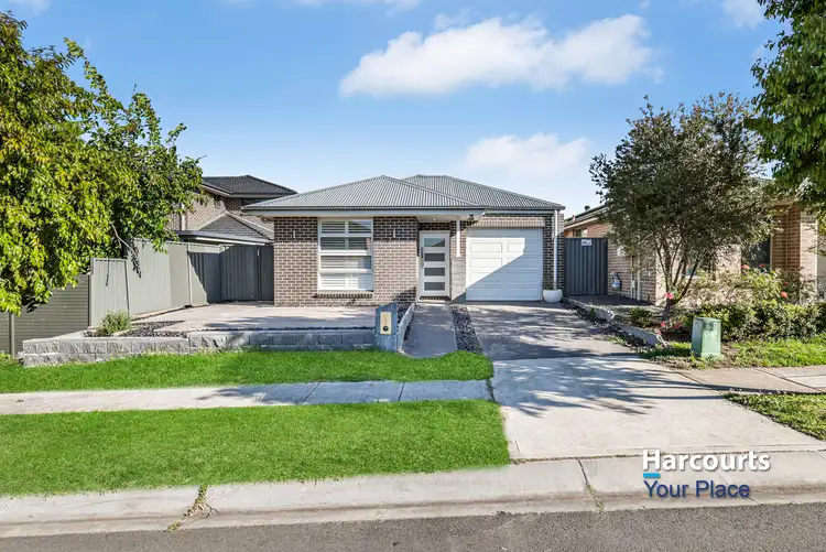 27 Stephenson Drive, Ropes Crossing NSW 2760