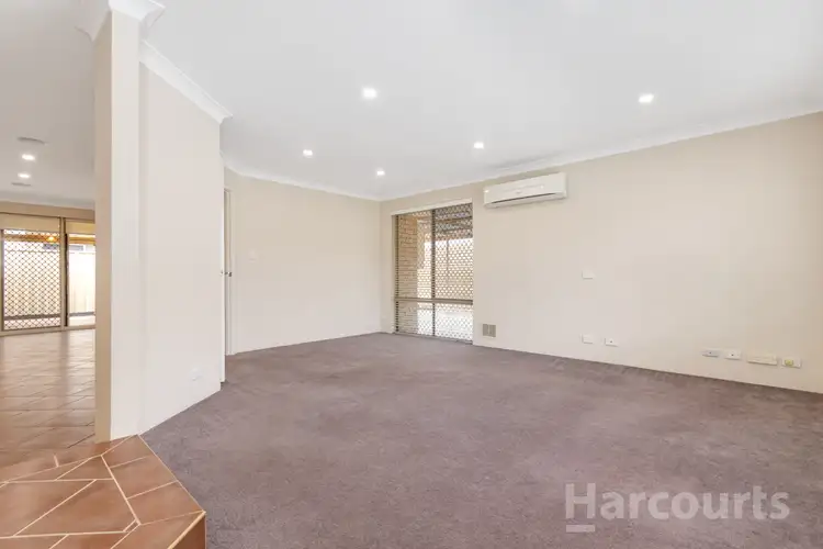 Fourth view of Homely house listing, 1 Logue Court, Heathridge WA 6027