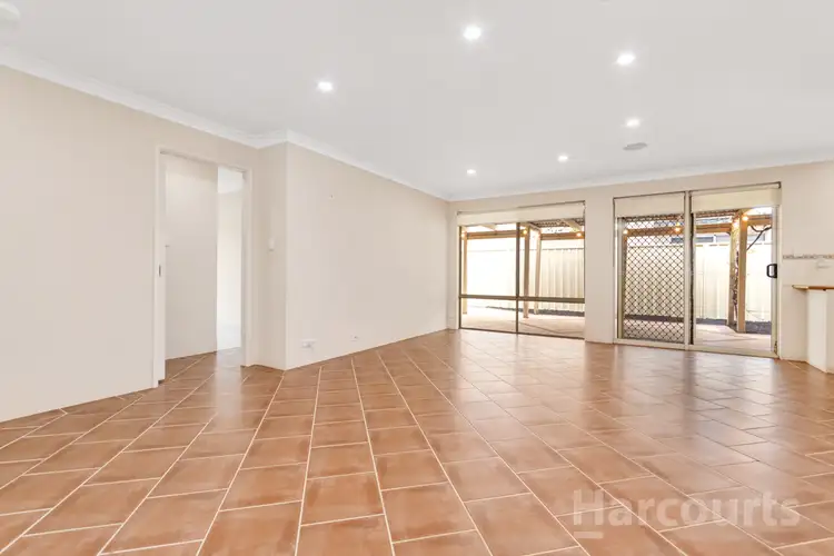 Seventh view of Homely house listing, 1 Logue Court, Heathridge WA 6027