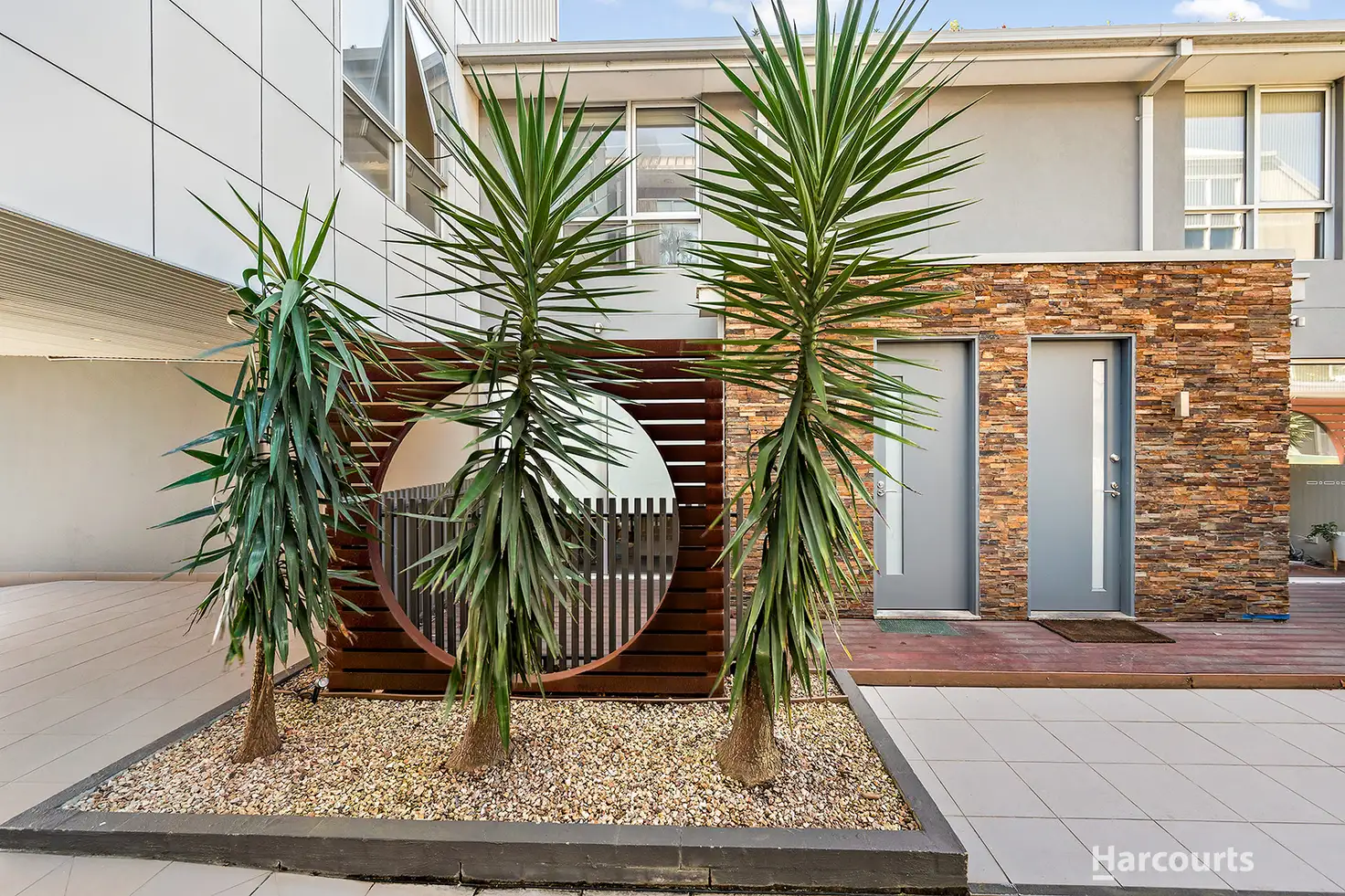 Main view of Homely townhouse listing, 2/496 Dandenong Road, Caulfield North VIC 3161