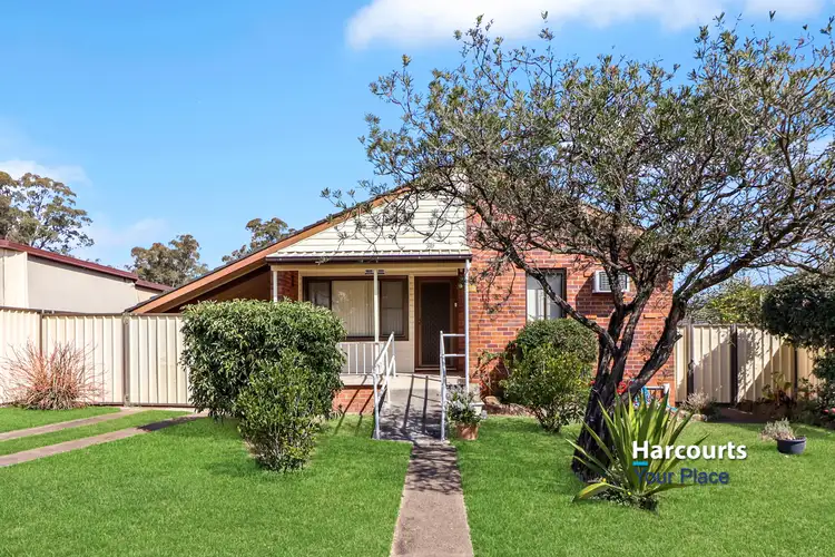 40 Gasmata Crescent, Whalan NSW 2770