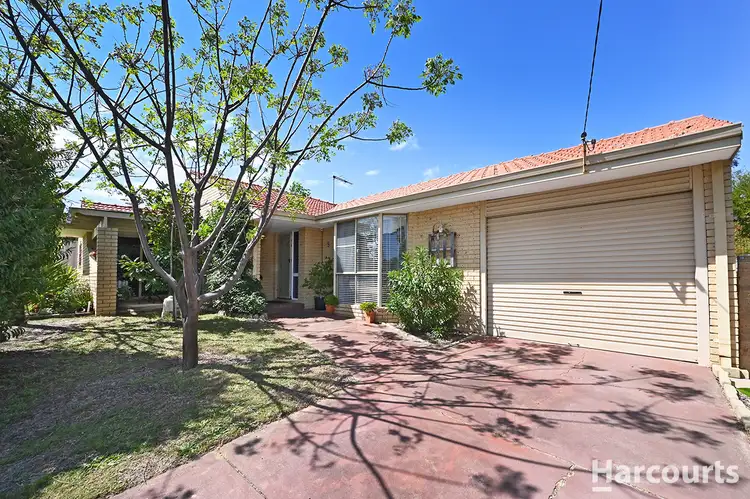 Second view of Homely house listing, 5 Irene Place, Beldon WA 6027