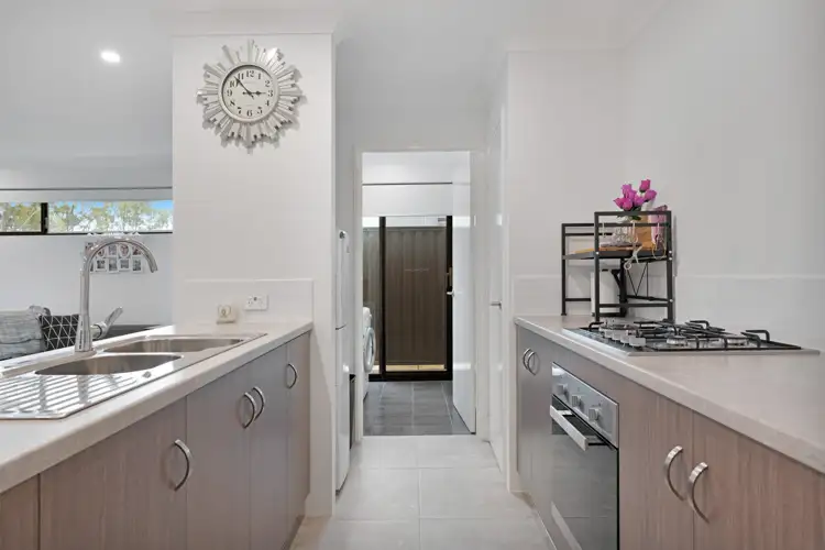 Second view of Homely house listing, 5/1 Balfour Road, Swan View WA 6056