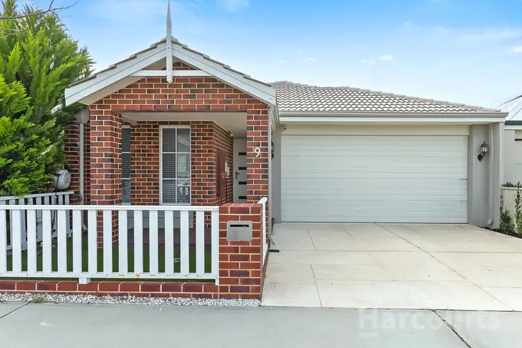 9 Quokka Road, Alkimos WA 6038