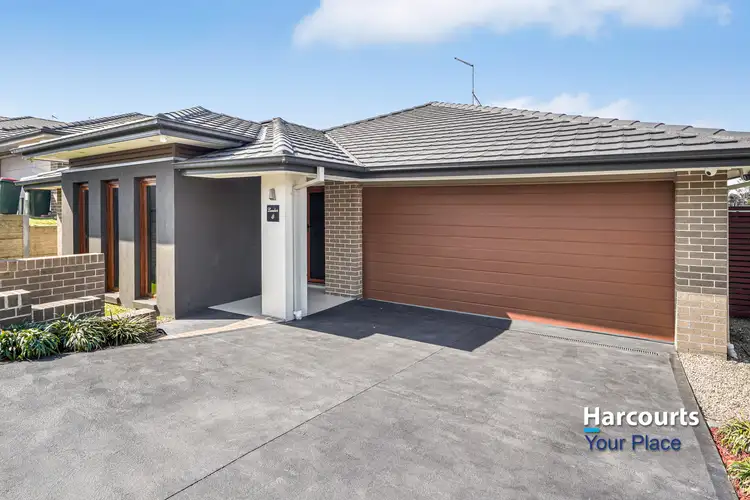 4 Liddiard Street, Ropes Crossing NSW 2760
