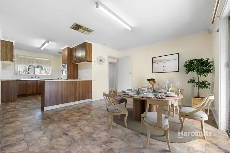 Sixth view of Homely house listing, 11 Heath Court, Doveton VIC 3177