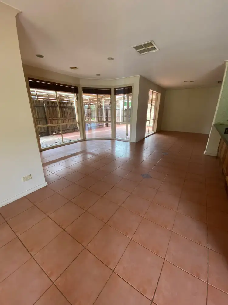 Fifth view of Homely house listing, 31 Delphinius Crescent, Roxburgh Park VIC 3064