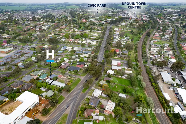 Second view of Homely unit listing, 5/203 Princes Way, Drouin VIC 3818