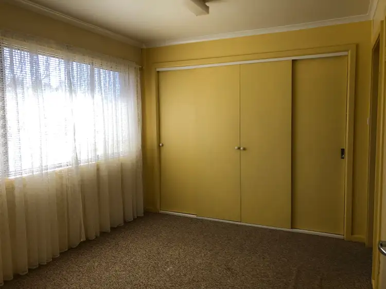 Fifth view of Homely unit listing, 8/106W Commercial Lane, Walcha NSW 2354