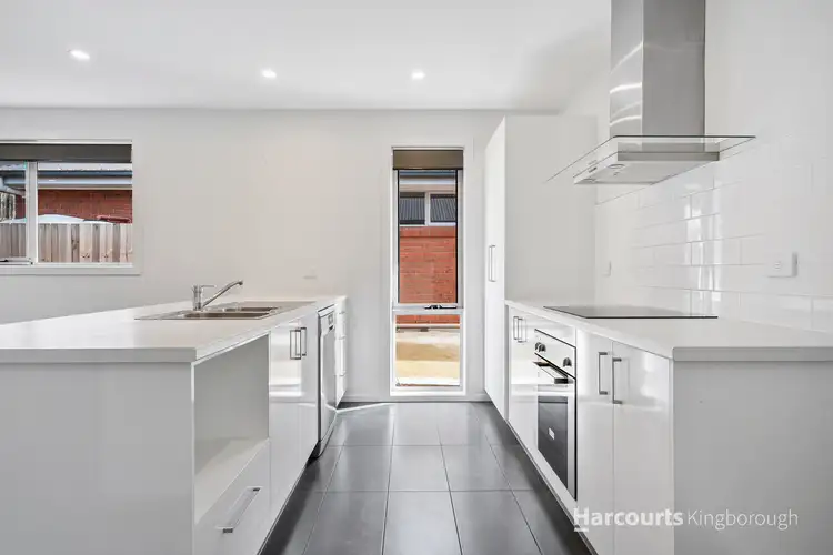 Fifth view of Homely unit listing, 4/11 Kingston View Drive, Kingston TAS 7050
