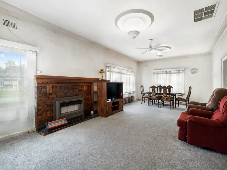 Second view of Homely house listing, 91 Parfitt Road, Wangaratta VIC 3677