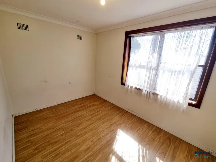 Fifth view of Homely house listing, 9 Waitaki Steet, Lethbridge Park NSW 2770
