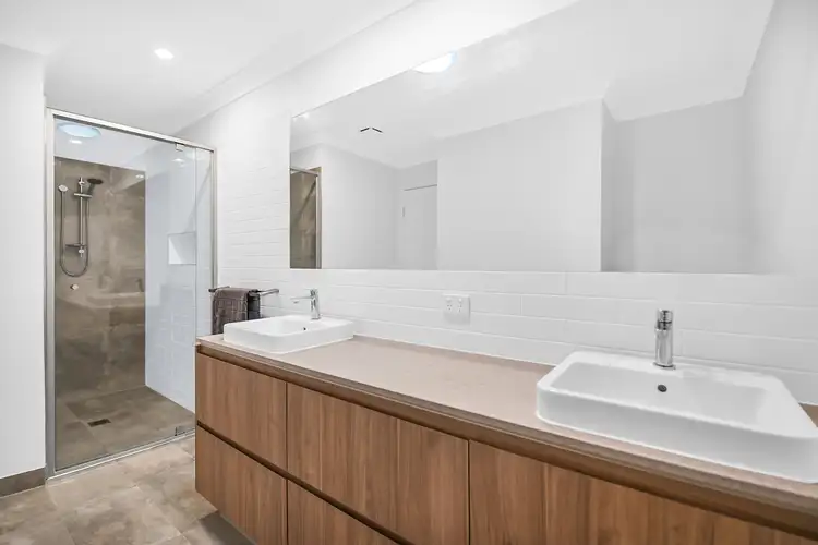 Seventh view of Homely townhouse listing, 13/1 Flametree Circuit, Arundel QLD 4214