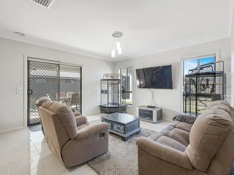 Fifth view of Homely house listing, 4 Tussock Court, Wangaratta VIC 3677